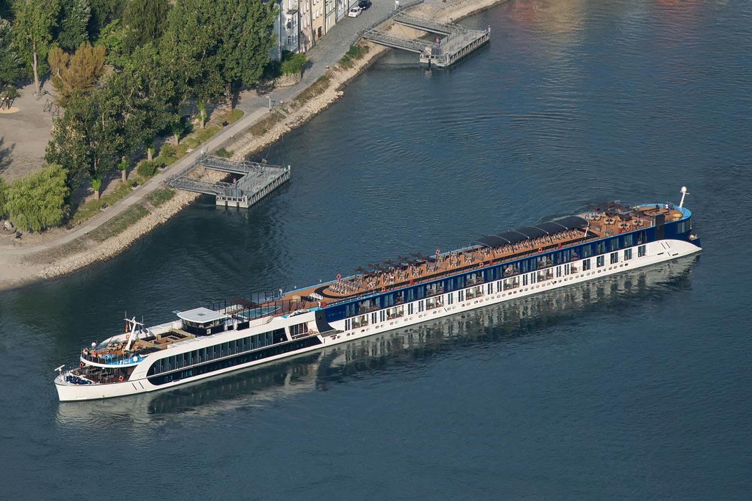 ÎÏοÏÎλεÏμα εικÏÎ½Î±Ï Î³Î¹Î± AmaWaterwaysâ Newest Ship AmaLea Departs on Tulip Time Inaugural Cruise